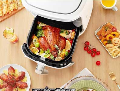 Capacité de l'airfryer Aigostar modèle White Cube : 7 litres