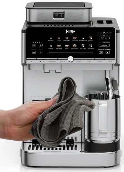 Cafetière facile à nettoyer